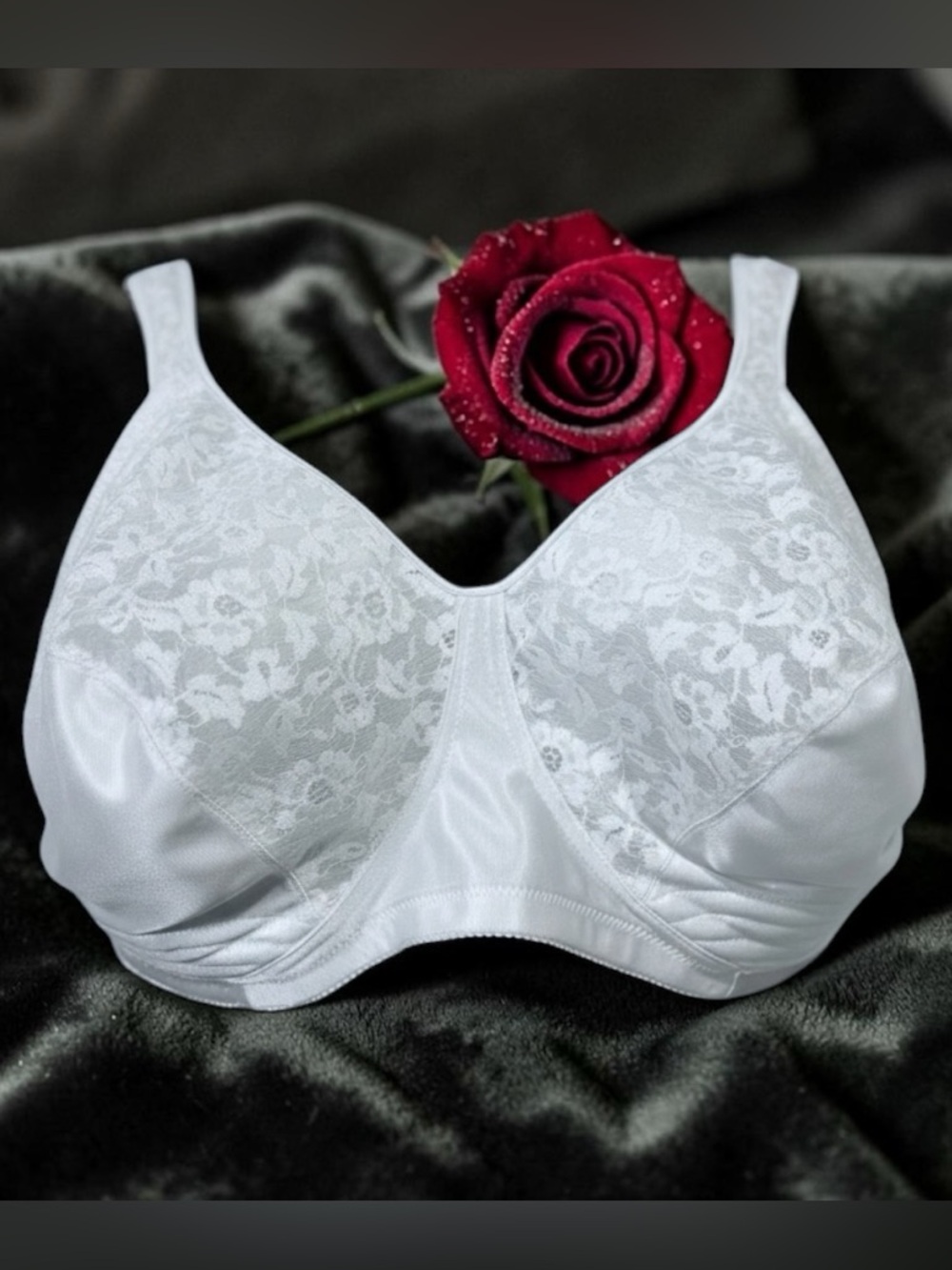 Just My Size, Plus Size 46DD, White Lace Wireless Bra, Full Coverage